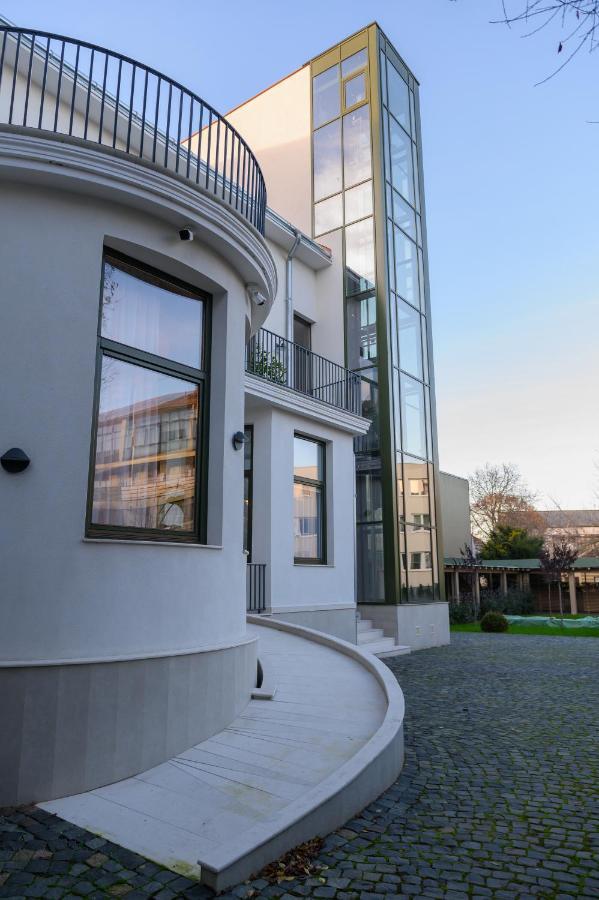 Hotel Viena Satu Mare Luaran gambar