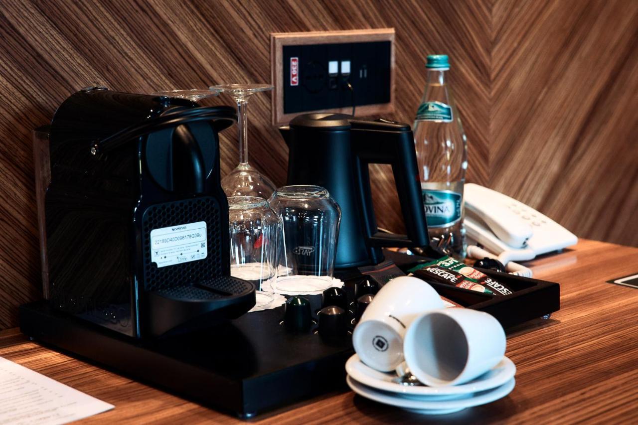 Hotel Viena Satu Mare Luaran gambar