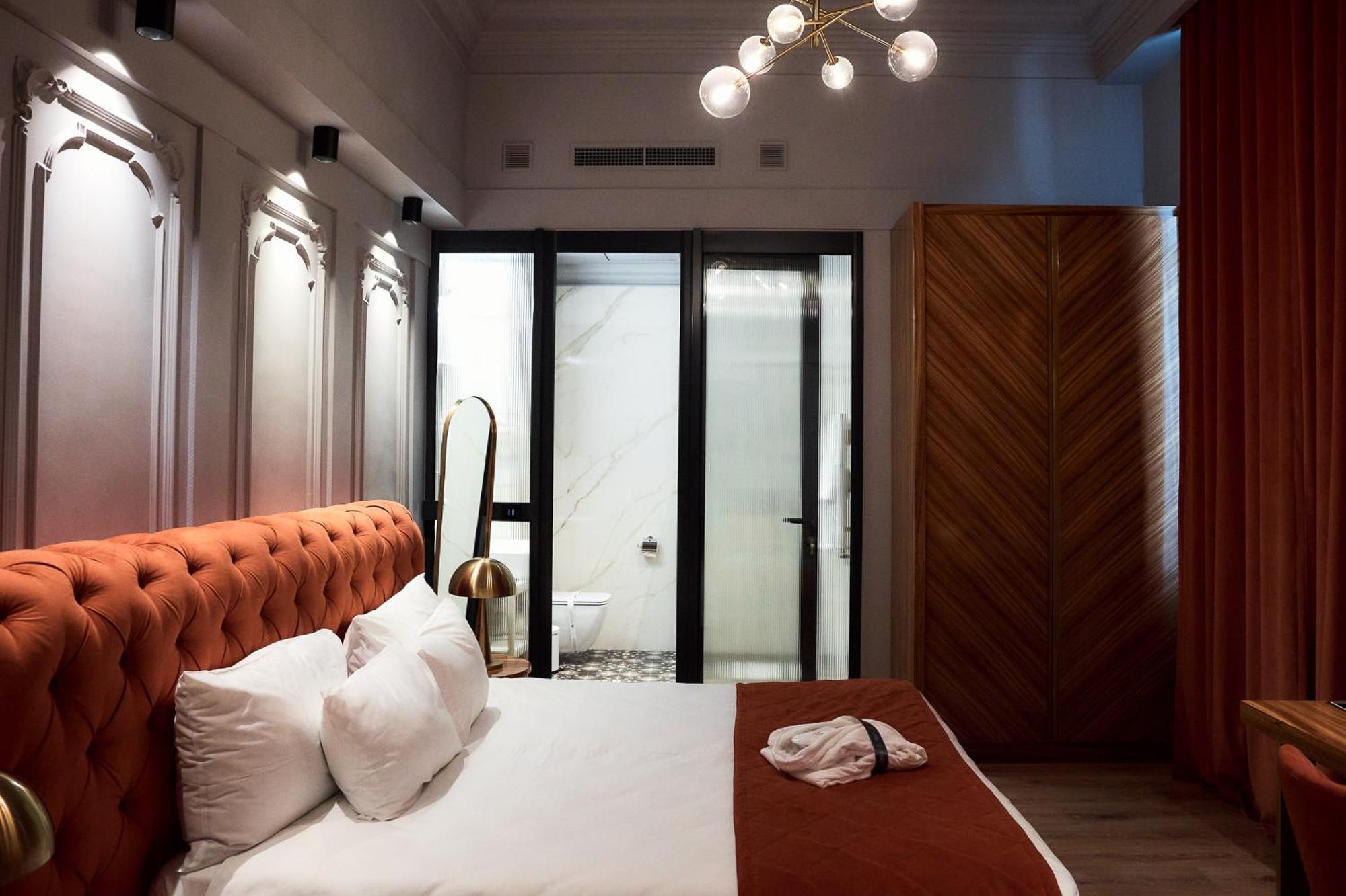 Hotel Viena Satu Mare Luaran gambar