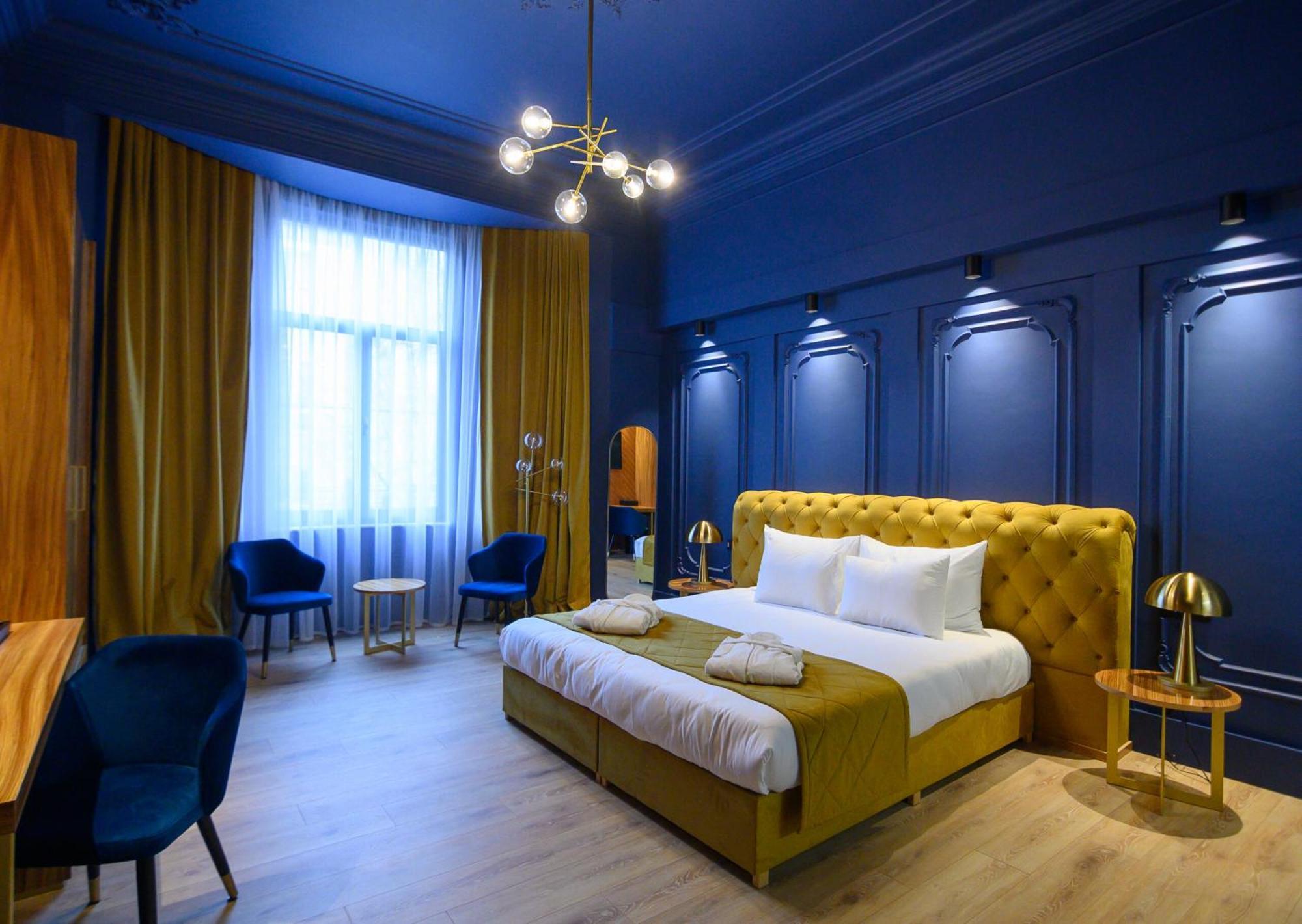 Hotel Viena Satu Mare Luaran gambar